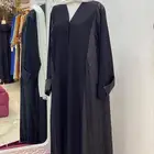 عباية لون اسود ب تدخيلة قماش جاكار