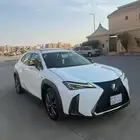 للبيع لكزس UX2019
