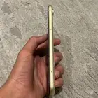 آيفون XR البطاريه 74 الجوال يحتاج شاشه فقط جوال نظيف