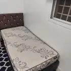 غرفة دولاب و سريرين