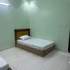 شقة غرفة وحمام و غرفتين وصاله ومطبخ وصالة او ثلاث غرف