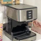 ماكينة قهوة