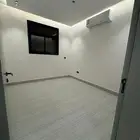 شقة للإيجار حي الرمال (مجمع هاجر 50)