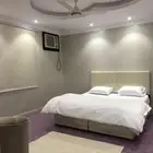 شقة مفروشة ثلاث غرف وشقة غرفة وصالة