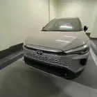 كورولا كروس 2025 فئة ليمتد لون فضي