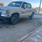 للبيع هايلوكس موديل 2002