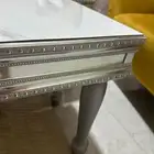 طاولة