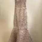 فستان جديد ونظيف