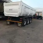 صناديق قلاب ثلاث محاور للبيع