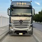 راس شاحنة مرسيدس