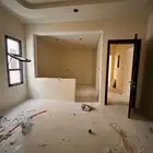 للايجار غرفه وصاله شقه جديده سكن عائلي او موظفه فقط