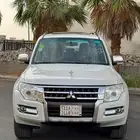 باجيرو 2017 فل كامل 3800 شبه الزيرو قمة في النظافة