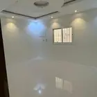 شقه 5 غرف للايجار حي القمريه