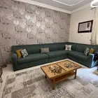 كنب شبه جديد حرف L بالإضافة لكنبه 3 أشخاص مع التوابع