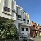 عماره للبيع في حي قروى المساحه 640 متر