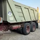 صندوق قلاب للبيع