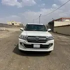 جيب لاندكروزر 2016
