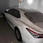 كامري 2019 مصدومة للبيع