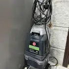 مكنسه كهربائيه
