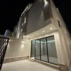 دور ارضي بمدخل سياره للبيع