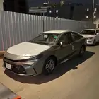 للبيع كامري 2025 اصفار صادر لها لوح .