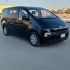 للبيع ستاريا 2023 بنزين ( شبة الجديد )