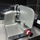 قطاعة لحوم شرائح