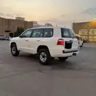 للبيع لاندكروزر جي صفاق 2017