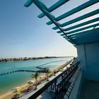 اقوى عروض شاليه فندقي فاخر مطل عالبحر في درة العروس