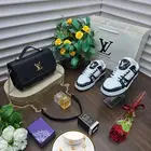 هدايا نسائيه ماركة لويس فيتون