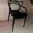 كراسي وطاولات