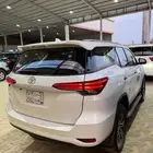 جيب فورشنر 2021 ستاندر