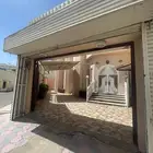 فلة للبيع
