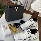 اطقم هدايا فخمه شنطه وشوز والسعر لفتره محدوده