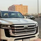 لاندكروزر GXL رقم 4 عبداللطيف جميل 2025