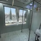محل لحوم كبير للتقبيل