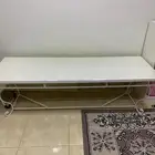 طاولة بلازمه