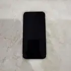 سلام عليكم  يوجد جوال iPhone 12