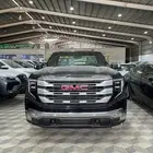 جي ام سي سييرا 2025 SLE قير علاق لون اسود
