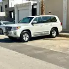 لاندكروزر 2014