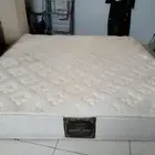 سرير نفرين من ايكيا مع مرتبة نفرين