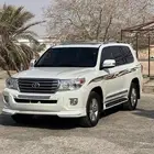 لاندكروزر 2013 فل كامل بريمي