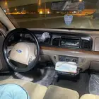 فورد فكتوريا 2004