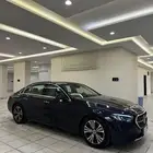 مرسيدس E200