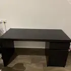 طاوله مكتبيه