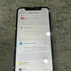 آيفون 11 اصفر مغير شاشه فقط.