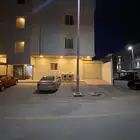 شقه دور ارضي للبيع