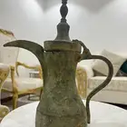 دلال للبيع