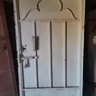 4 بيبان حديد مستخدمه بحلوقها مقاسات مختلفه