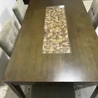 طاولة طعام